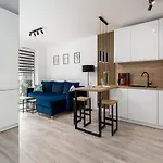 Nad Parseta Mlynska By Renters アパート